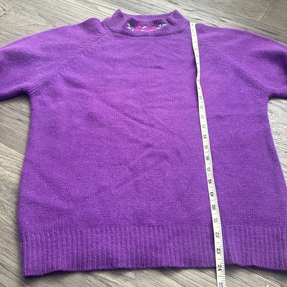 Jessica | Purple rabbit hair and lambs wool blend purple light knit sweater - Picture 6 of 9